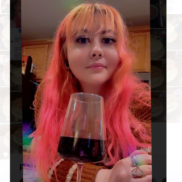 Meet your Posher, Jade - Picture 10 of 11